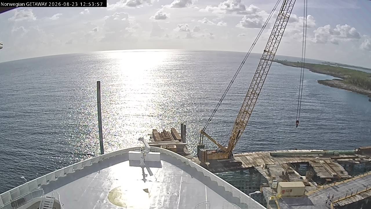 Webcam Norwegian Getaway: Live at Sea