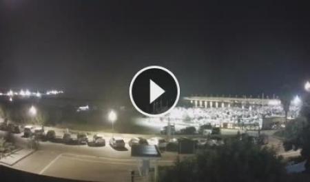 Webcam Torre San Giovanni: Port of Torre San Giovanni