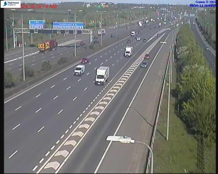 Dacorum: M1 J7