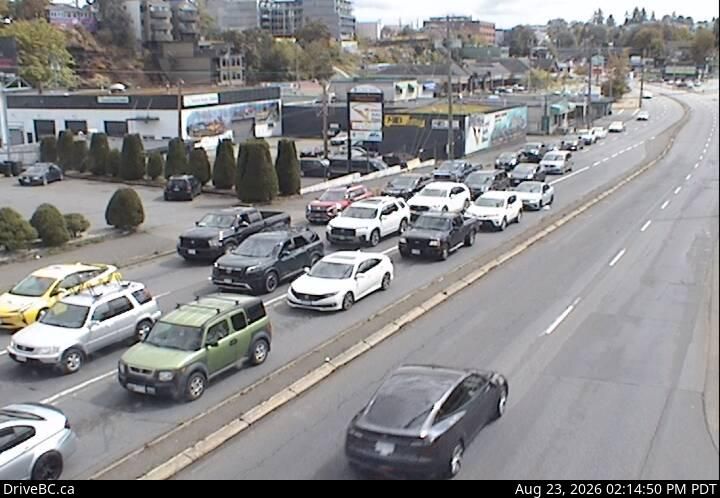 Nanaimo › South: Hwy 1, at Comox Rd and Terminal Ave in - looking south