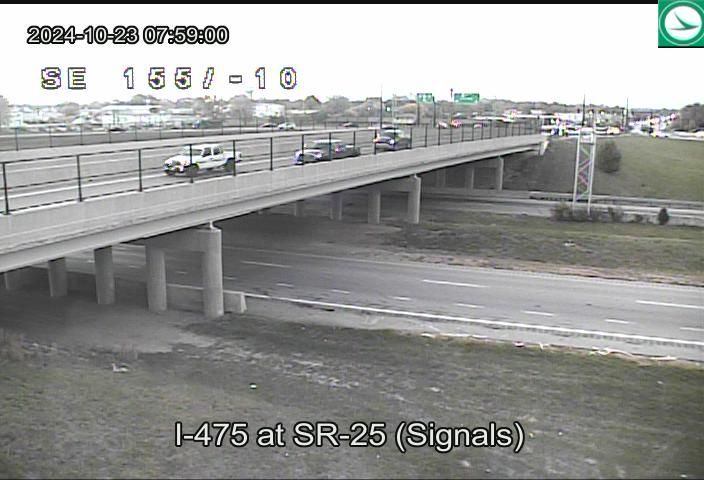 Maumee: I-475 at SR-25 (Signals)