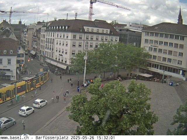 Basel: Barfüsserplatz