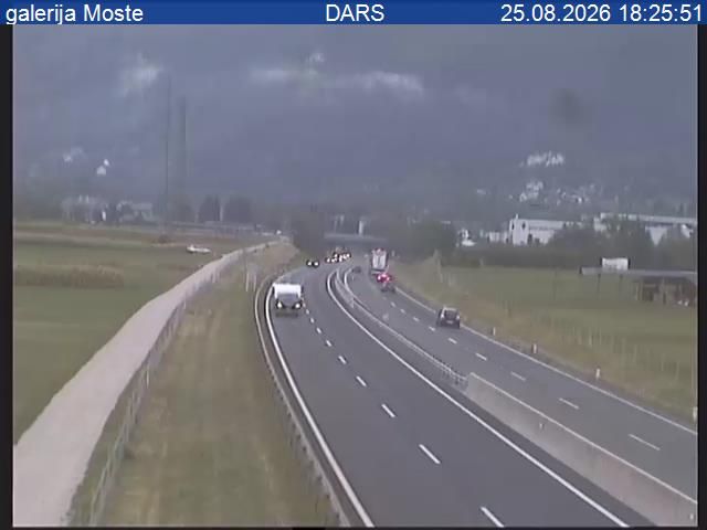 Zirovnica: A2/E61, Karavanke - Ljubljana, galerija Moste