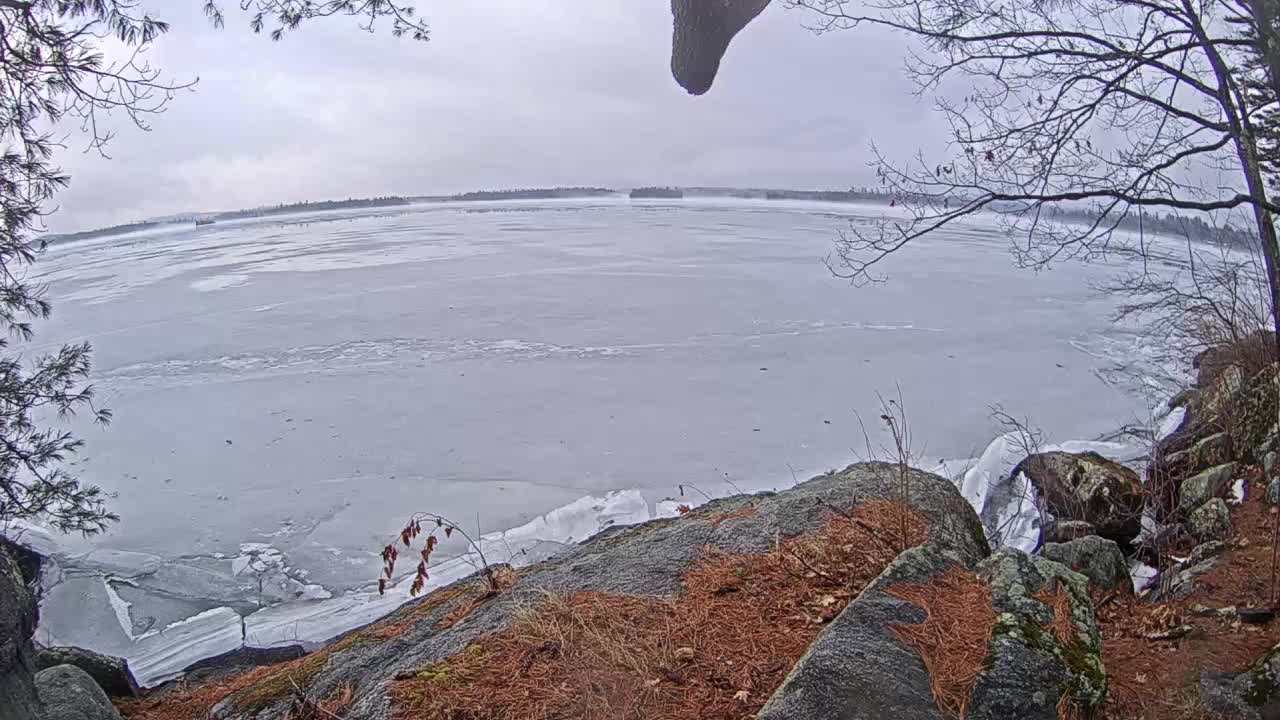 Webcam Deephaven: View from Squam