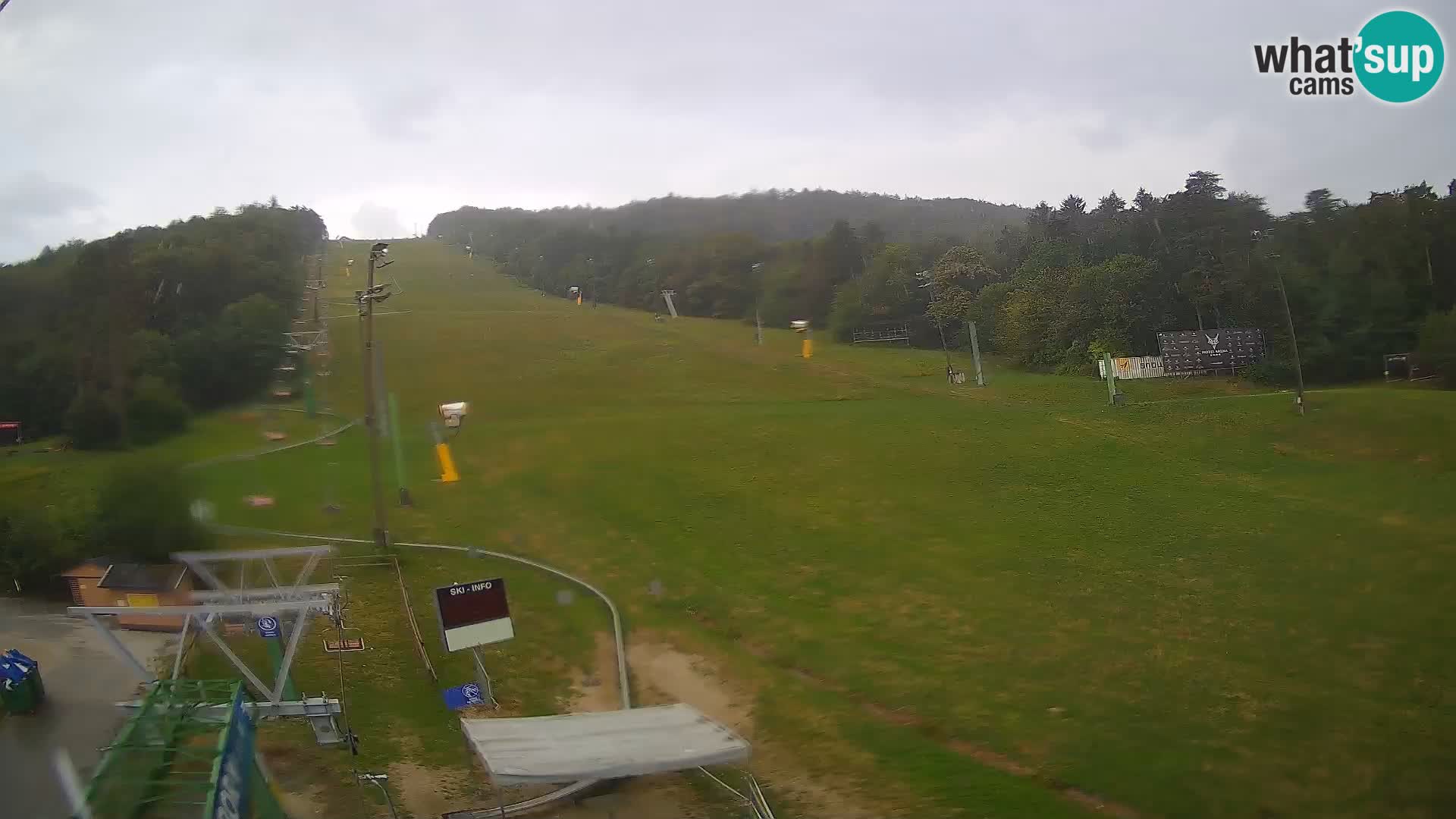 Webcam Maribor: Maribor Pohorje  Ski Resort - Trikotna Jasa