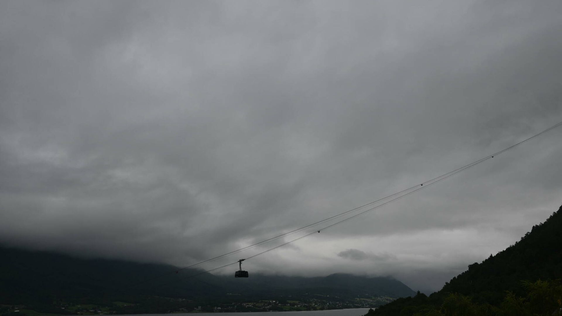 Andalsnes › North-East