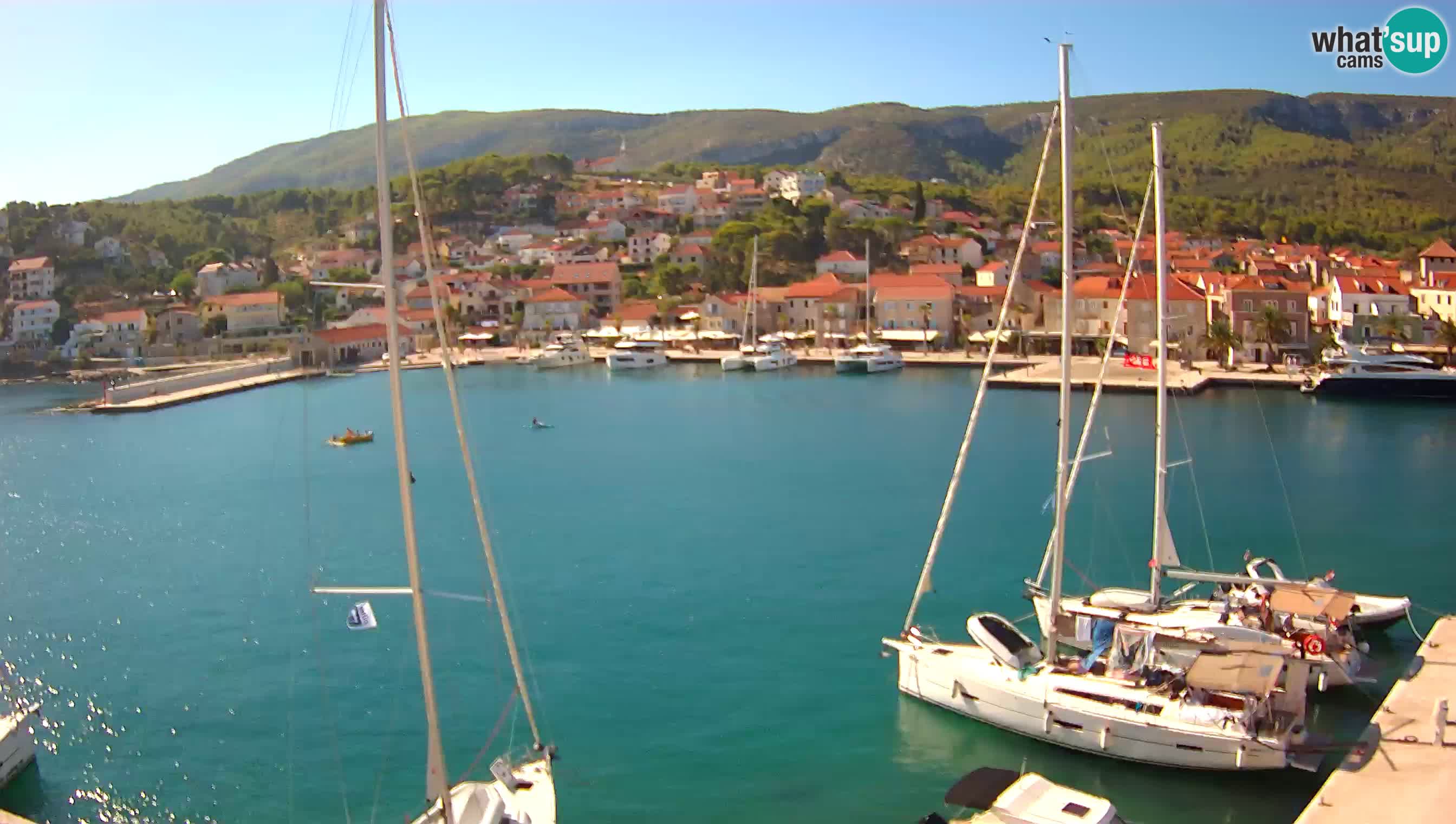 Webcam Jelsa (Hvar): View onto Jelsa