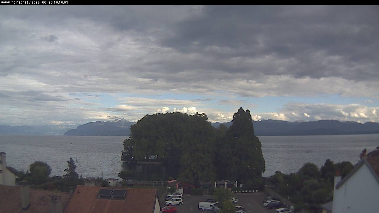 Rolle: View on the lake of Geneva in - offered by Moinat.net