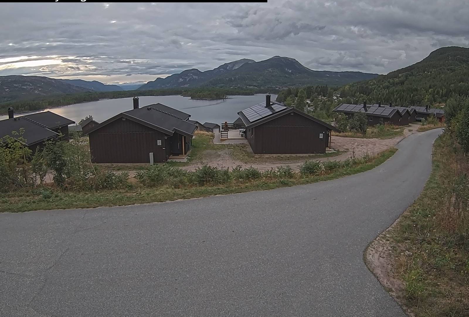 Krakenes › North-West: Vrådal Hyttegrend