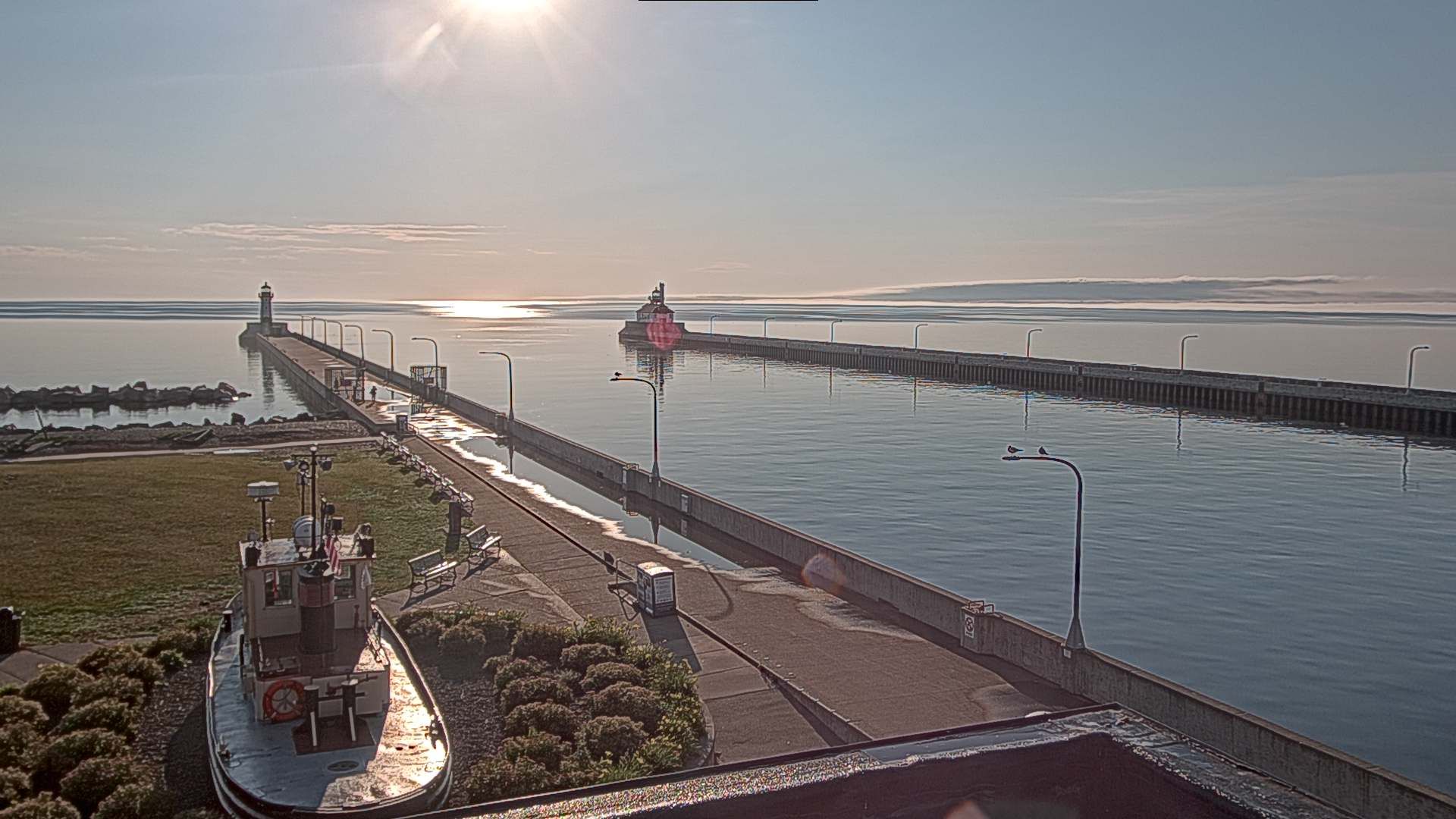 Duluth: Shipping Canal