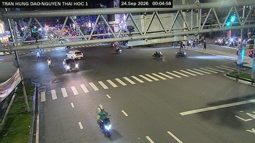 Cau Ong Lanh Ward