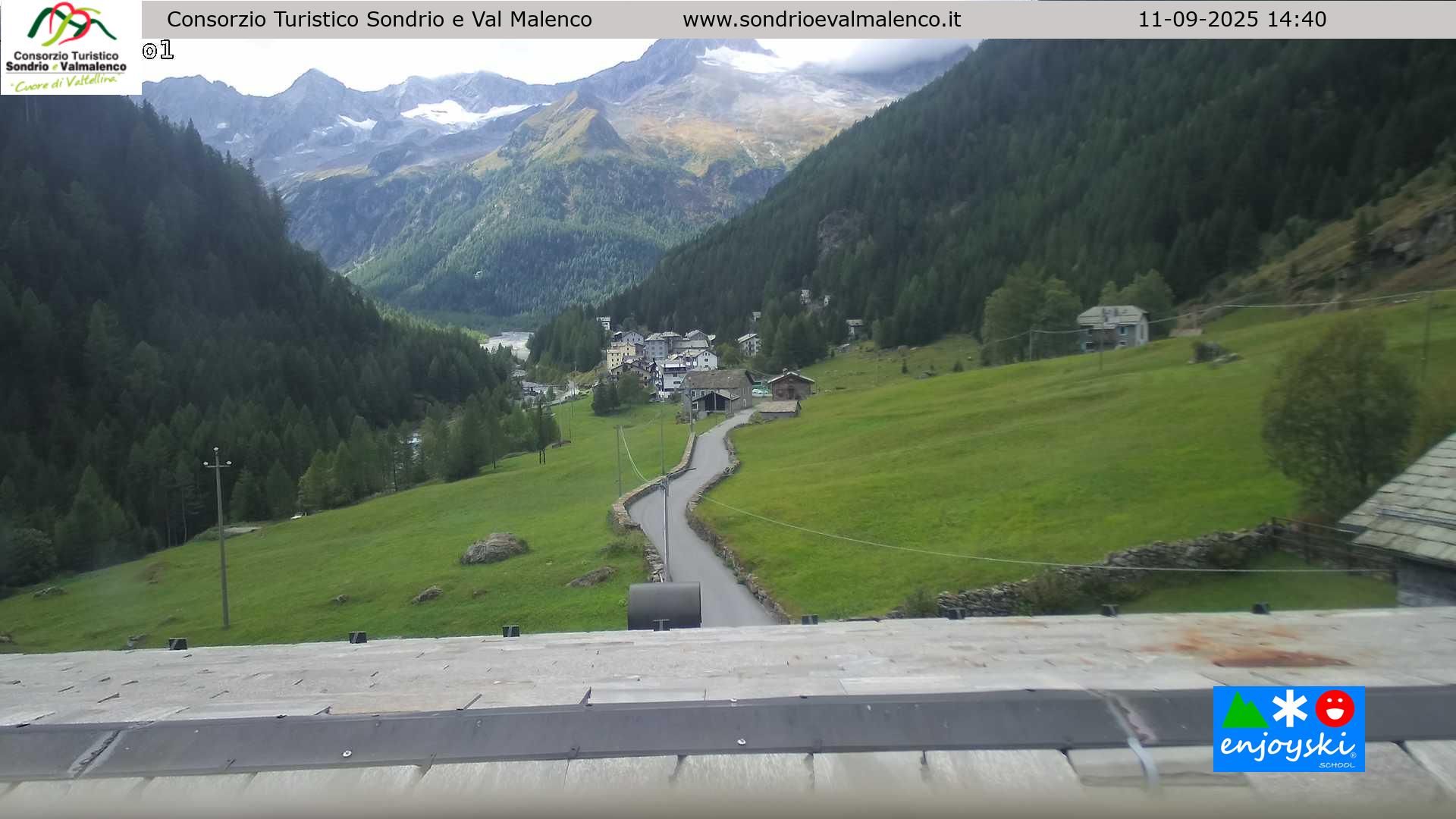 Chiesa in Valmalenco: Chiareggio