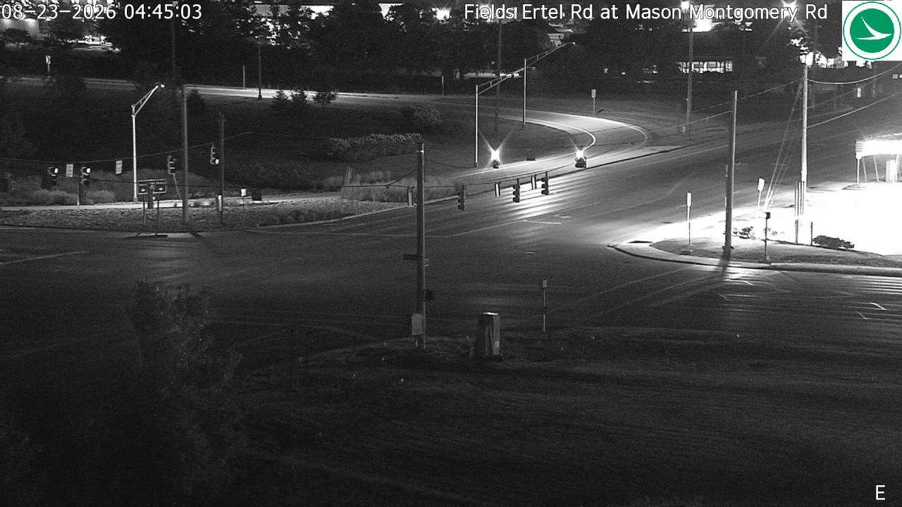 Snidercrest: Mason-Montgomery Rd at Fields Ertel Rd