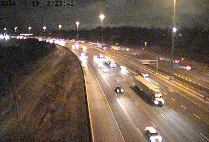 Cambridge: Highway 401 near Speedsville Rd