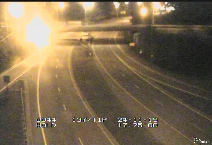 Leeds and the Thousand Islands: 137 near 1000 islands Pkwy