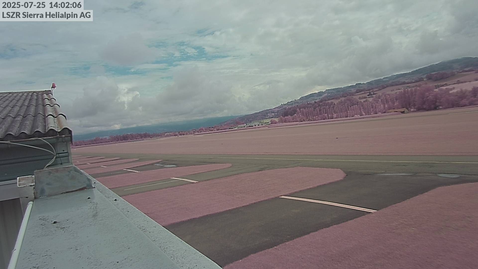 Thal › South-East: St. Gallen-Altenrhein Airport