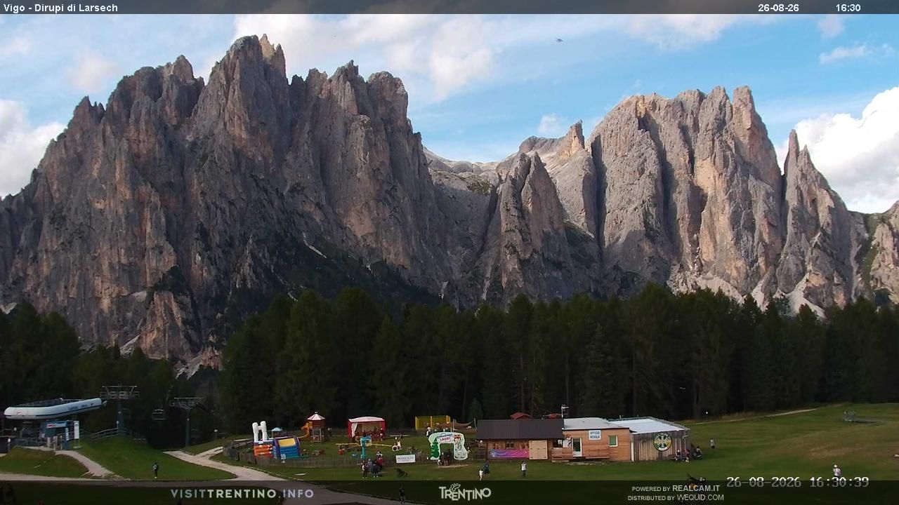 Vigo di Fassa: Rifugio Gardeccia - Rosengarten group
