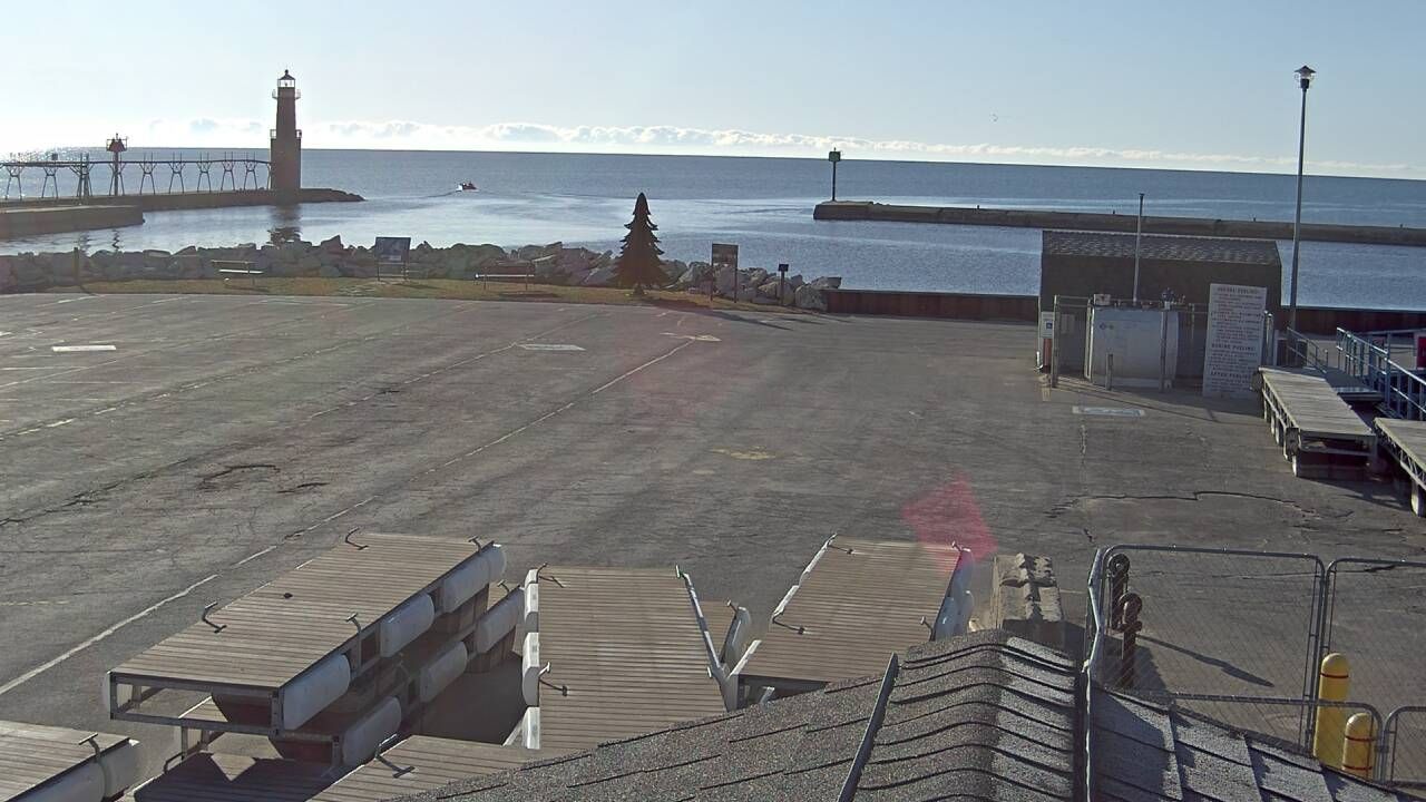 Algoma › North-East: City of Algoma Marina