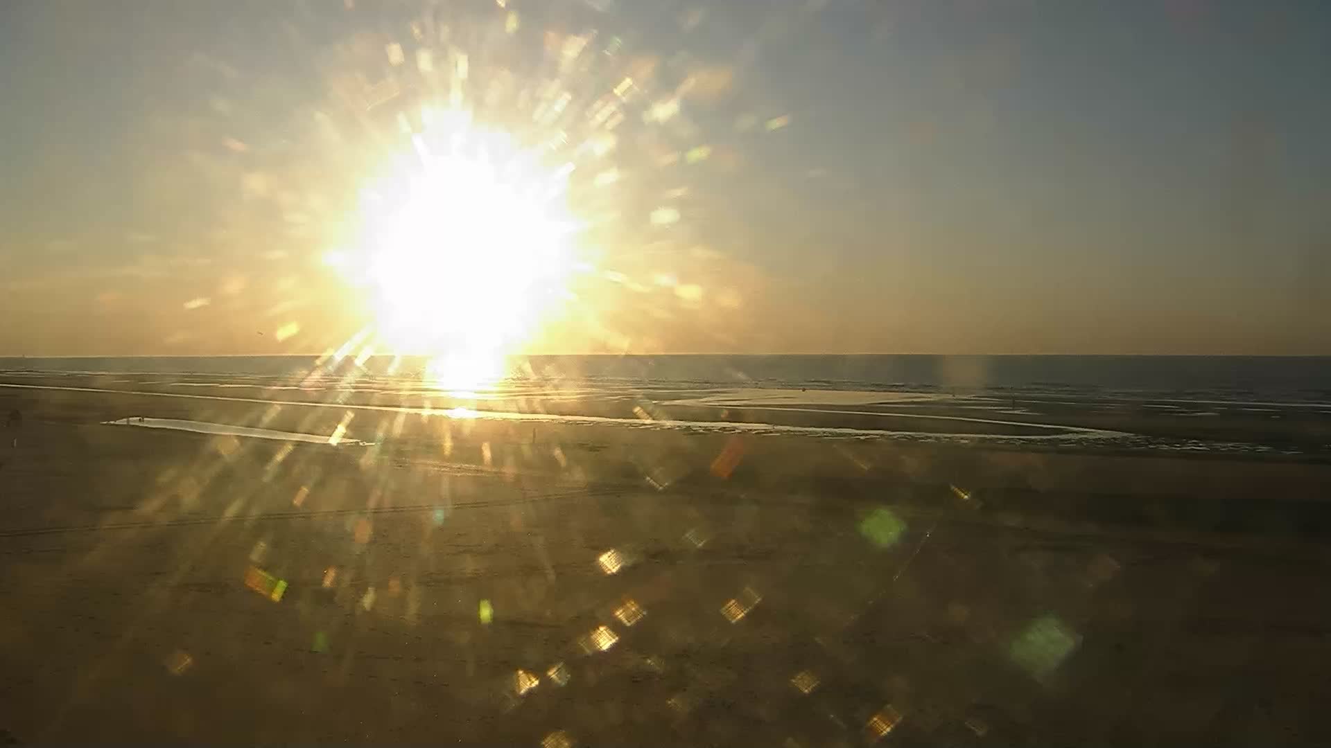 Webcam Dunkirk: Mer Ouest