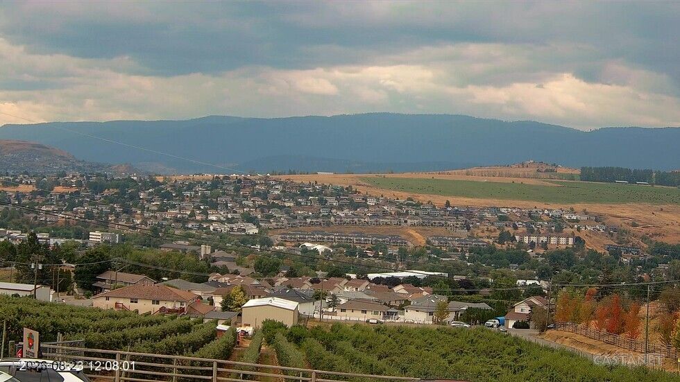 Vernon › South-East: Davison Orchards Country Village