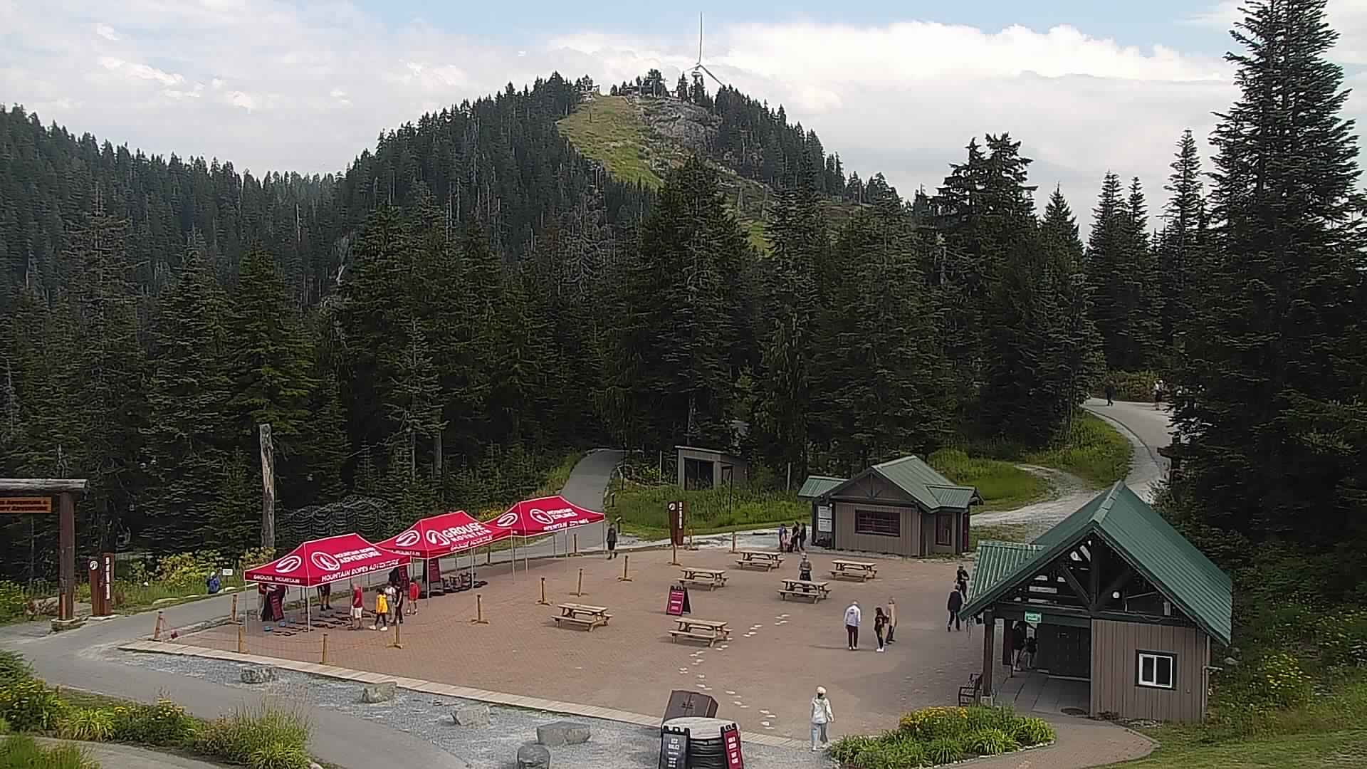 North Vancouver: Grouse Mountain Chalet