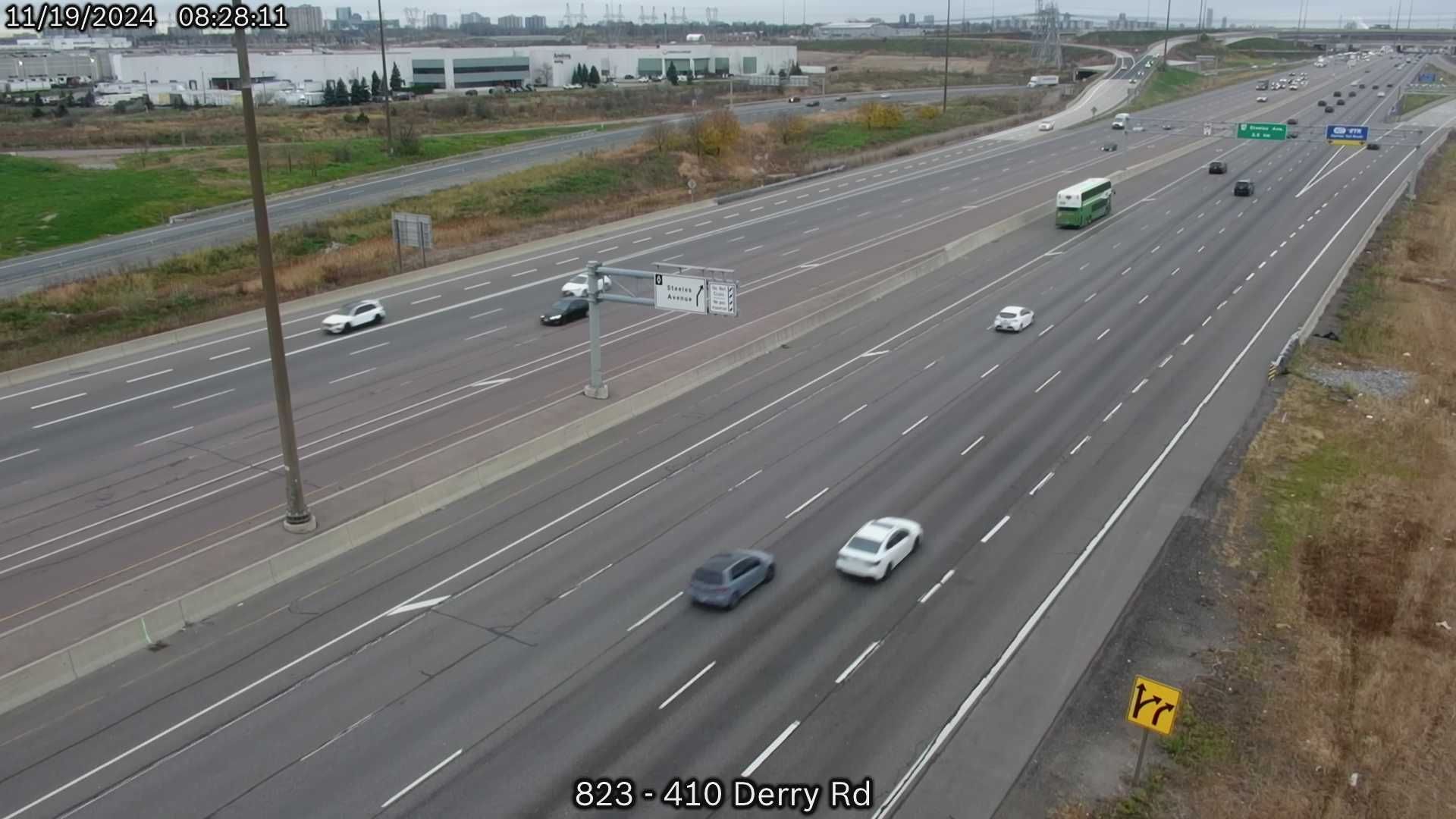 Mississauga: Highway 410 near Derry Road