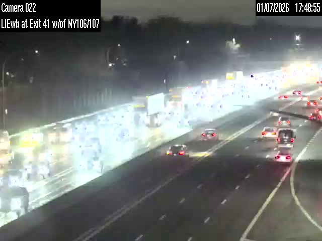 East Williston › West: I-495 West of NY 106/107