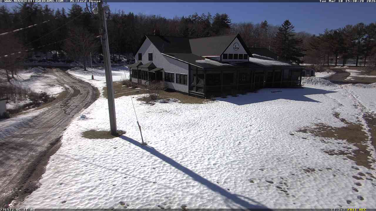 Webcam South Milford: Milford House
