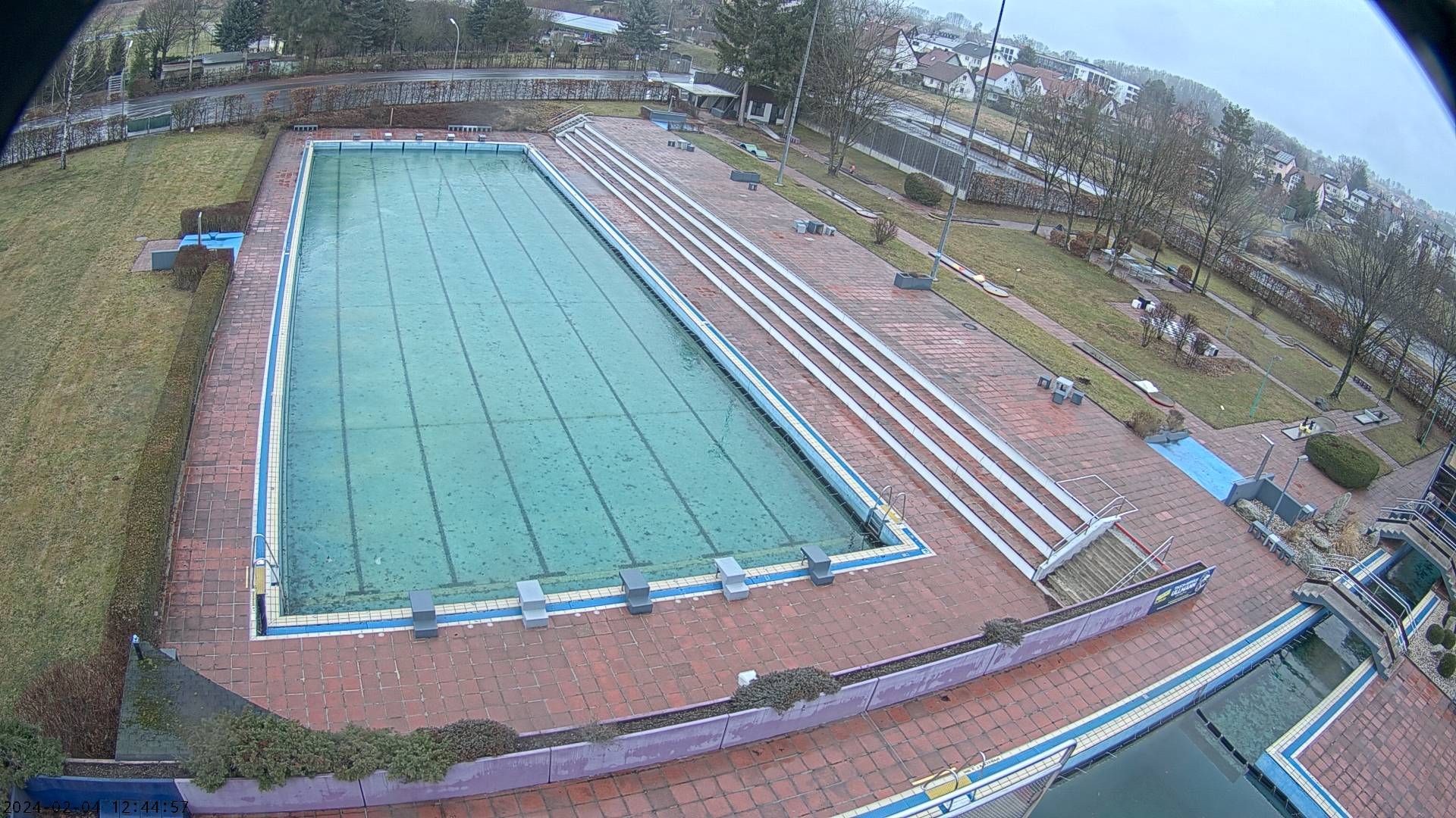 Kleinklenau: Freibad Tirschenreuth