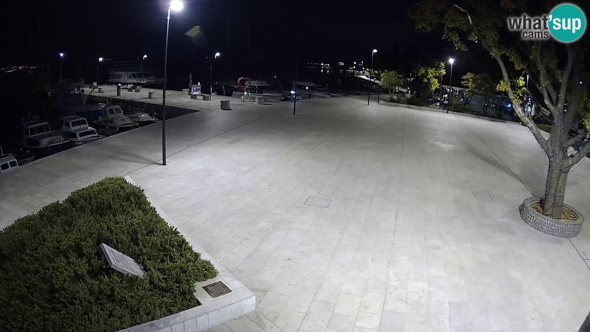Webcam Selce: Main Square Selce