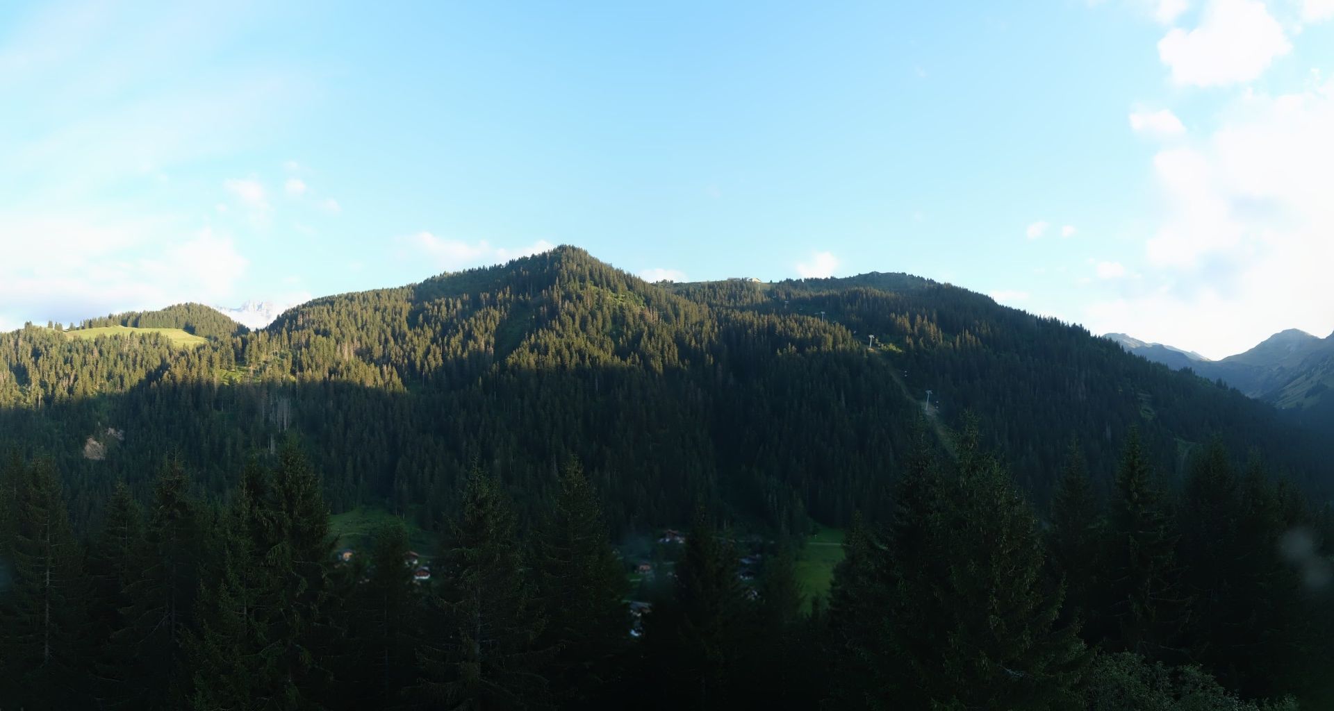 Troistorrents: Morgins - Dents du Midi
