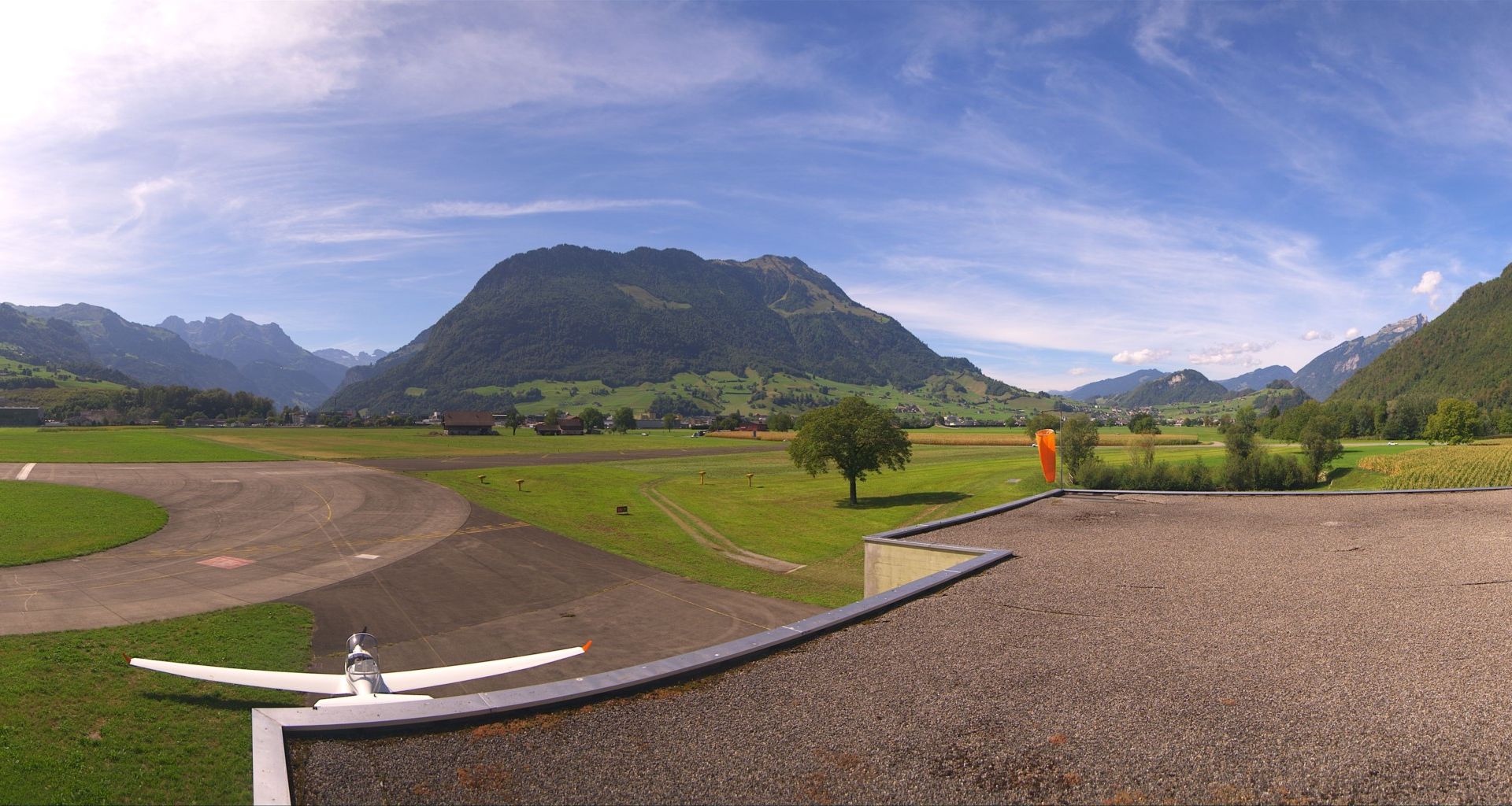 Stans: Buochs Airport