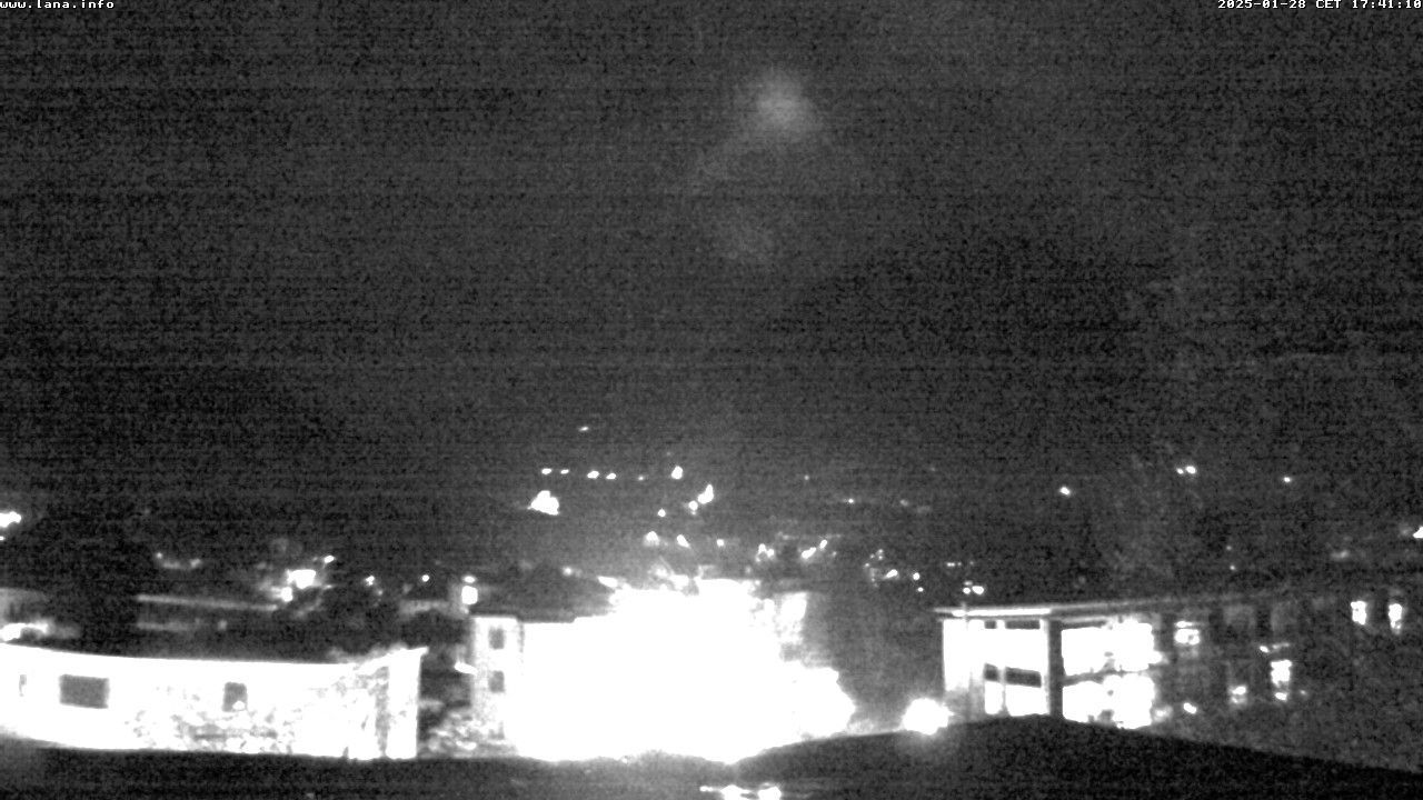 Lana: Funivia Monte S. Vigilio, Stazione a monte