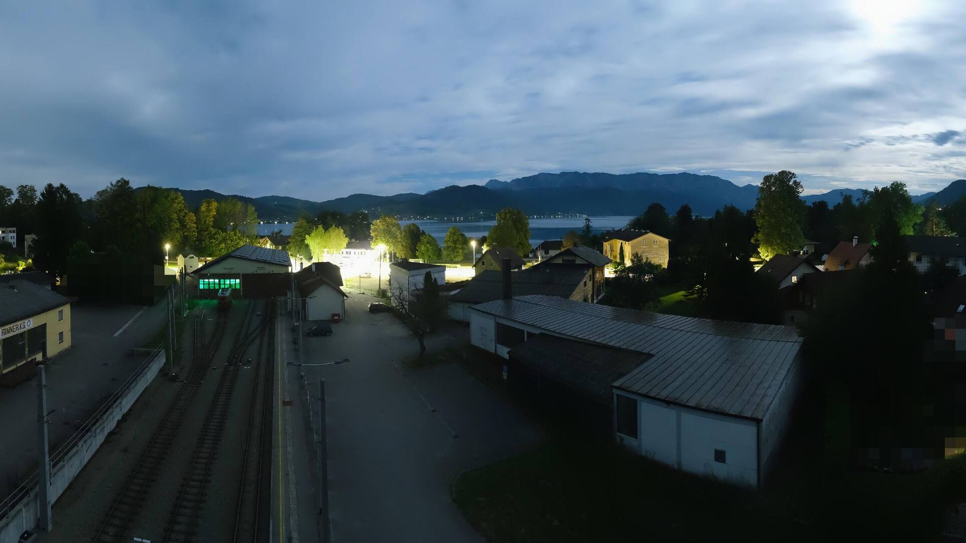 Attersee: Bahnhof - am