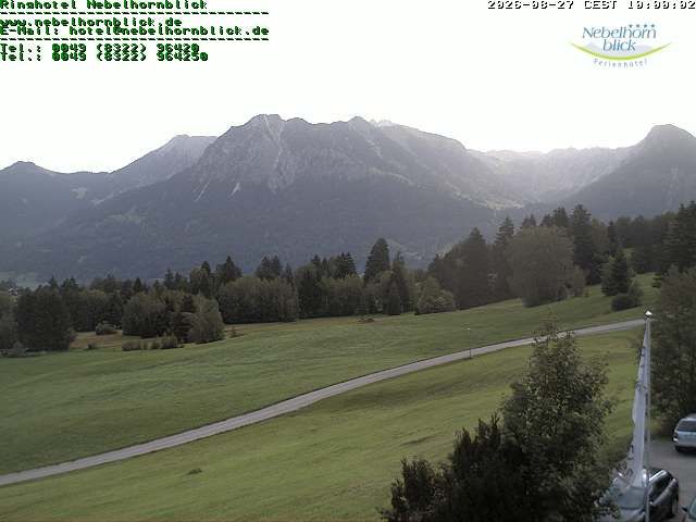 Oberstdorf: Nebelhornblick - Blick vom Ringhotel Nebelhornblick in Richtung Nebelhorn und Rubihorn