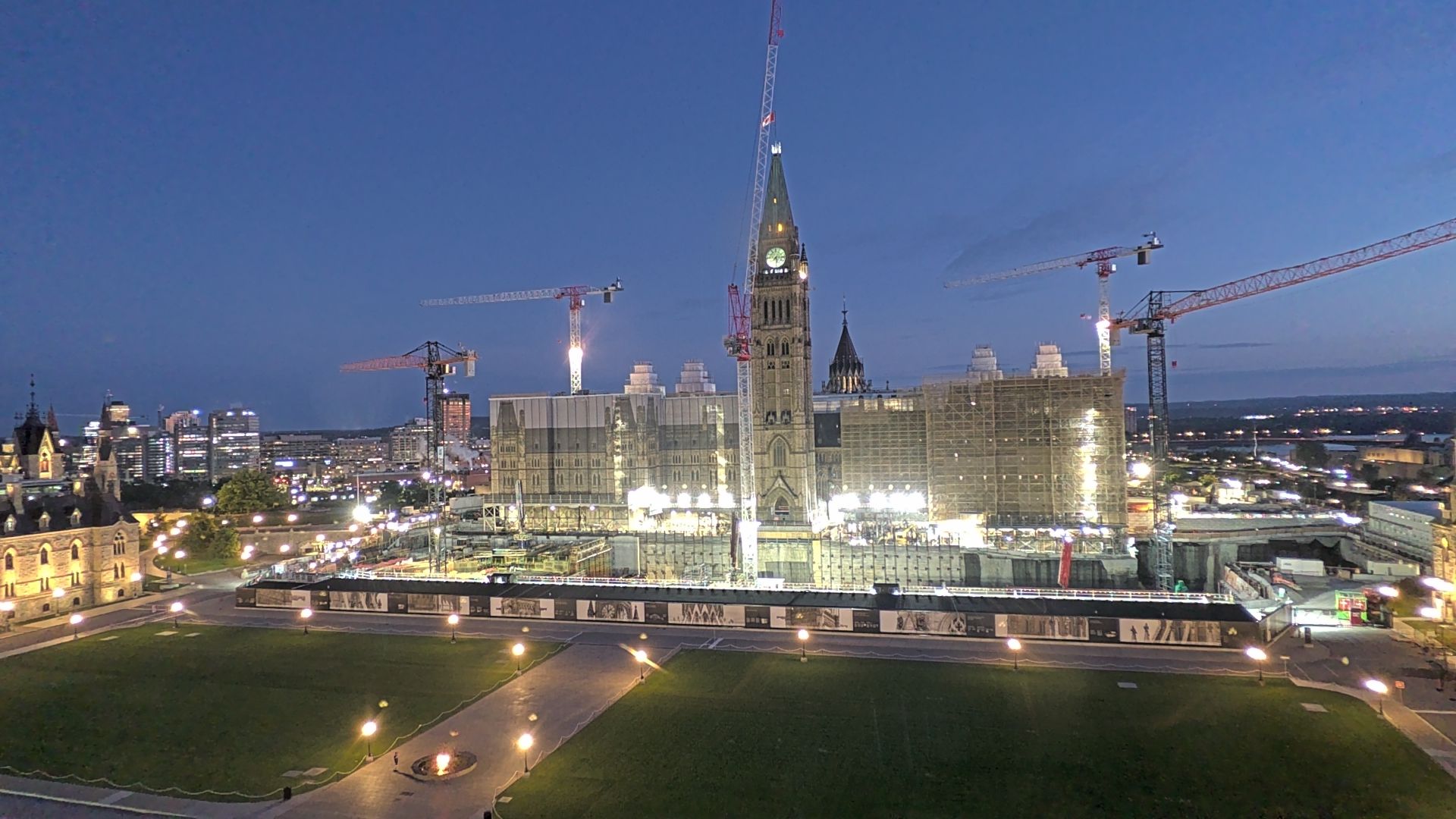 (Old) Ottawa › North: Parliament Hill
