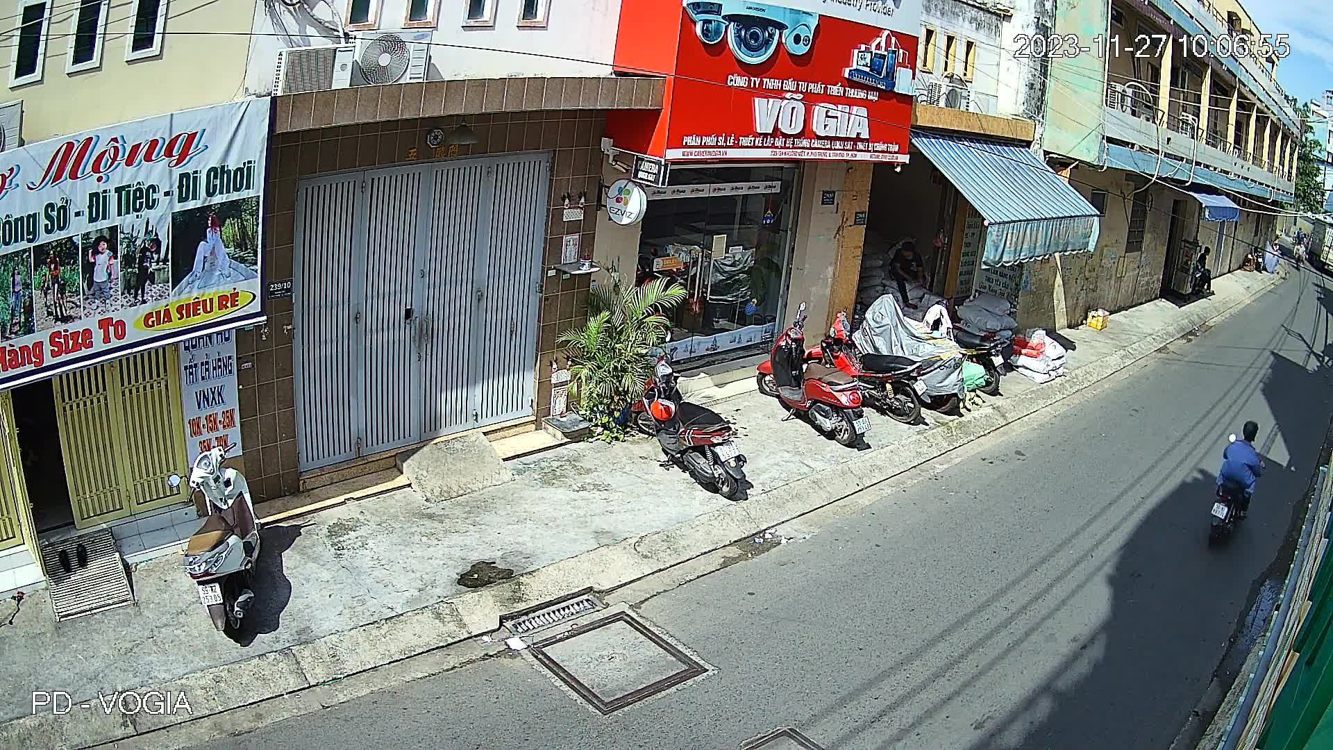 Phu Trung Ward: Khuông Việt