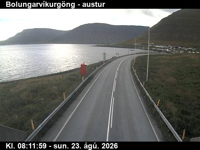 Webcam Hnífsdalur: Route 61 Eastwards