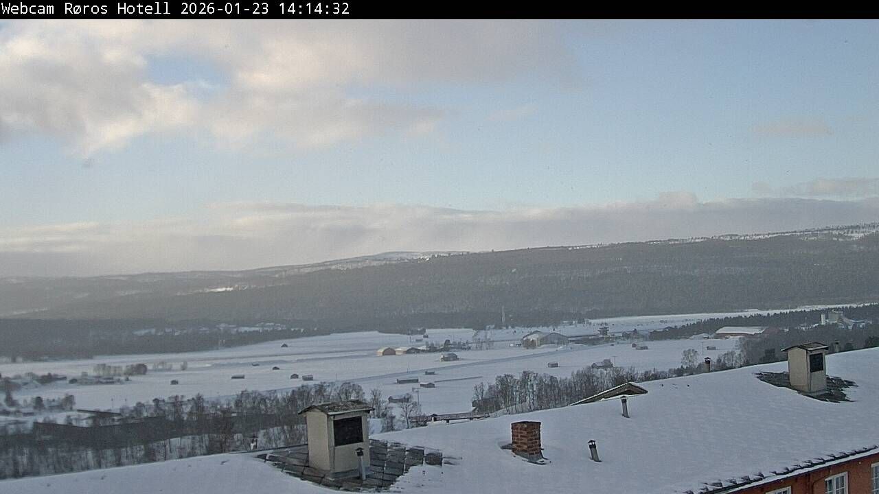 Galaen › West: Røros Airport
