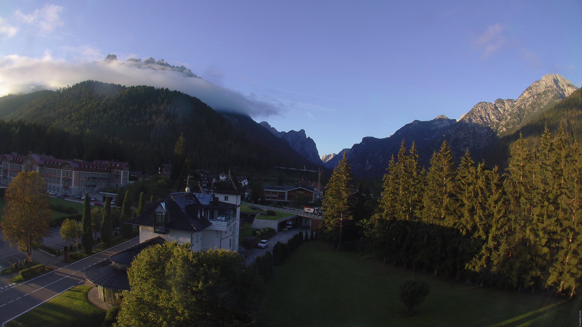 Webcam Toblach (Dolomites): Apparthotel Germania