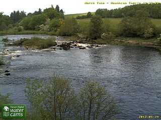 Webcam Humshaugh: River North Tyne at Haughton Castle