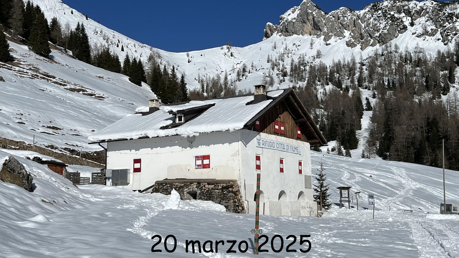 Borca di Cadore: Rifugio Città di Fiume 1917m