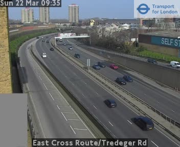 East Cross Route/Tredeger Rd Zoom-Offslip Bow Rbt