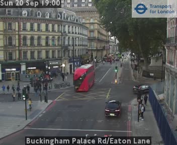 Buckingham Palace Rd/Eaton Lane SOUTH - BPR twds Victoria station