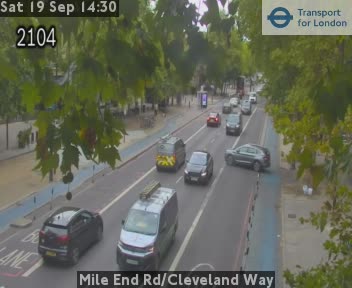 Mile End Rd/Cleveland Way WEST - Mile End Rd