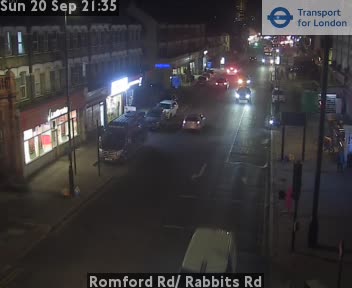 Romford Rd/ Rabbits Rd West zoom twds High St North jct