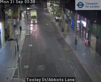 Tooley St/Abbots Lane Tooley St towards Tower Br