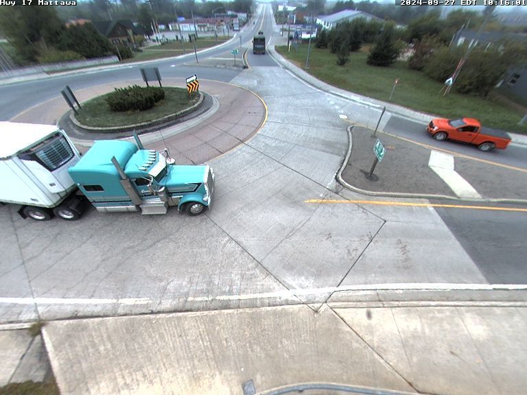 Mattawa: Highway - Roundabout