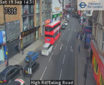 High Rd/Ealing Road High Rd E/B