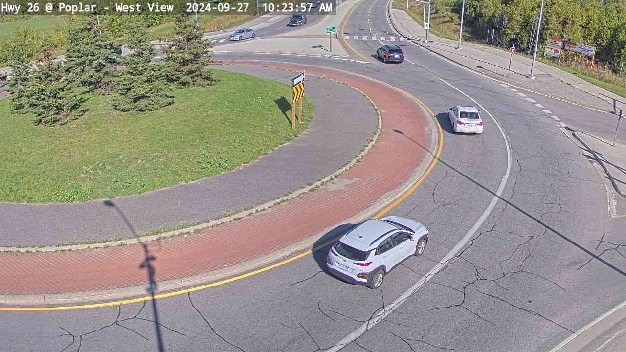Collingwood: Highway 26 at Poplar Side Rd